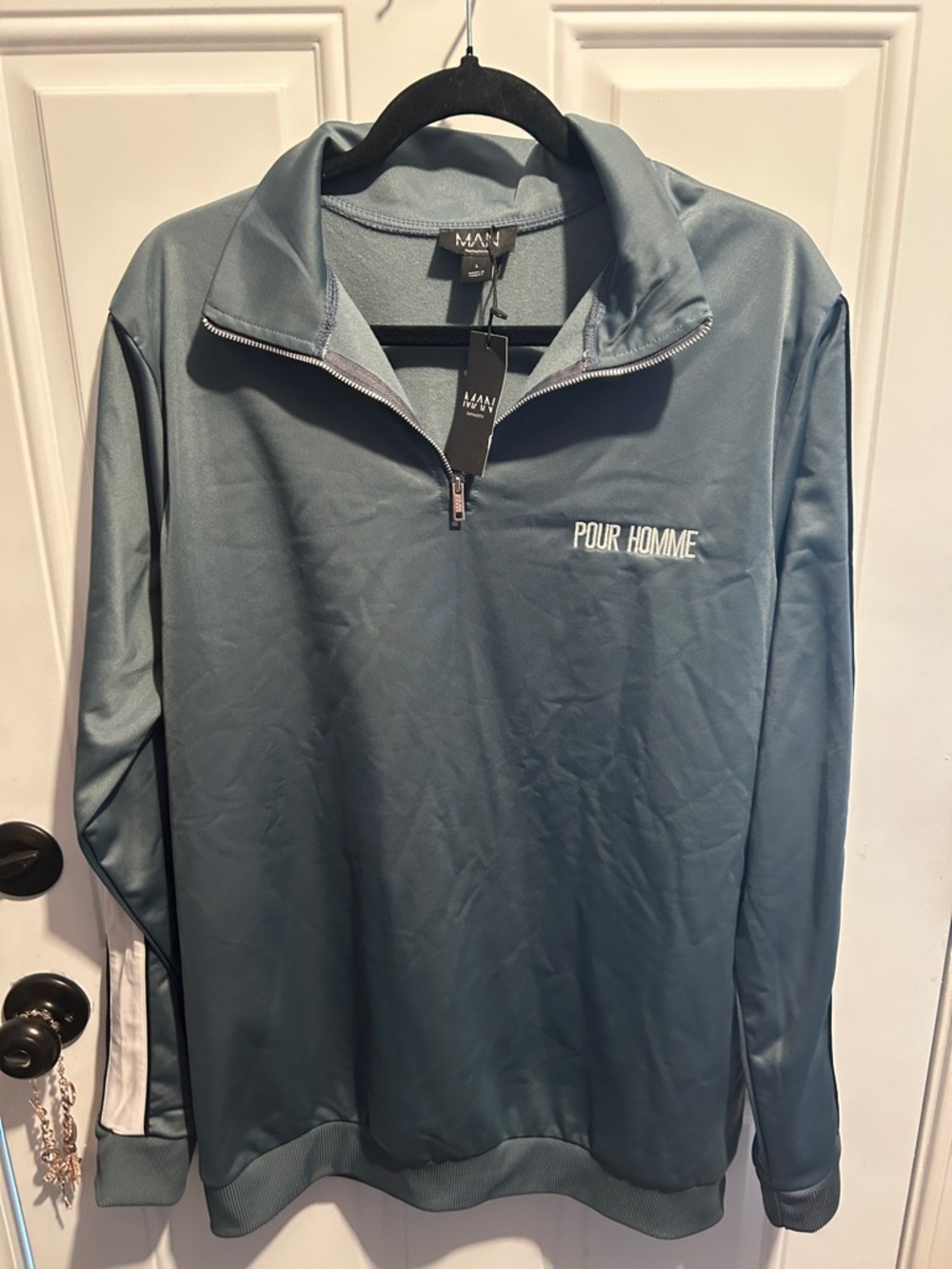 Boohoo MAN Light Slate Blue Quarter Zip Pullover